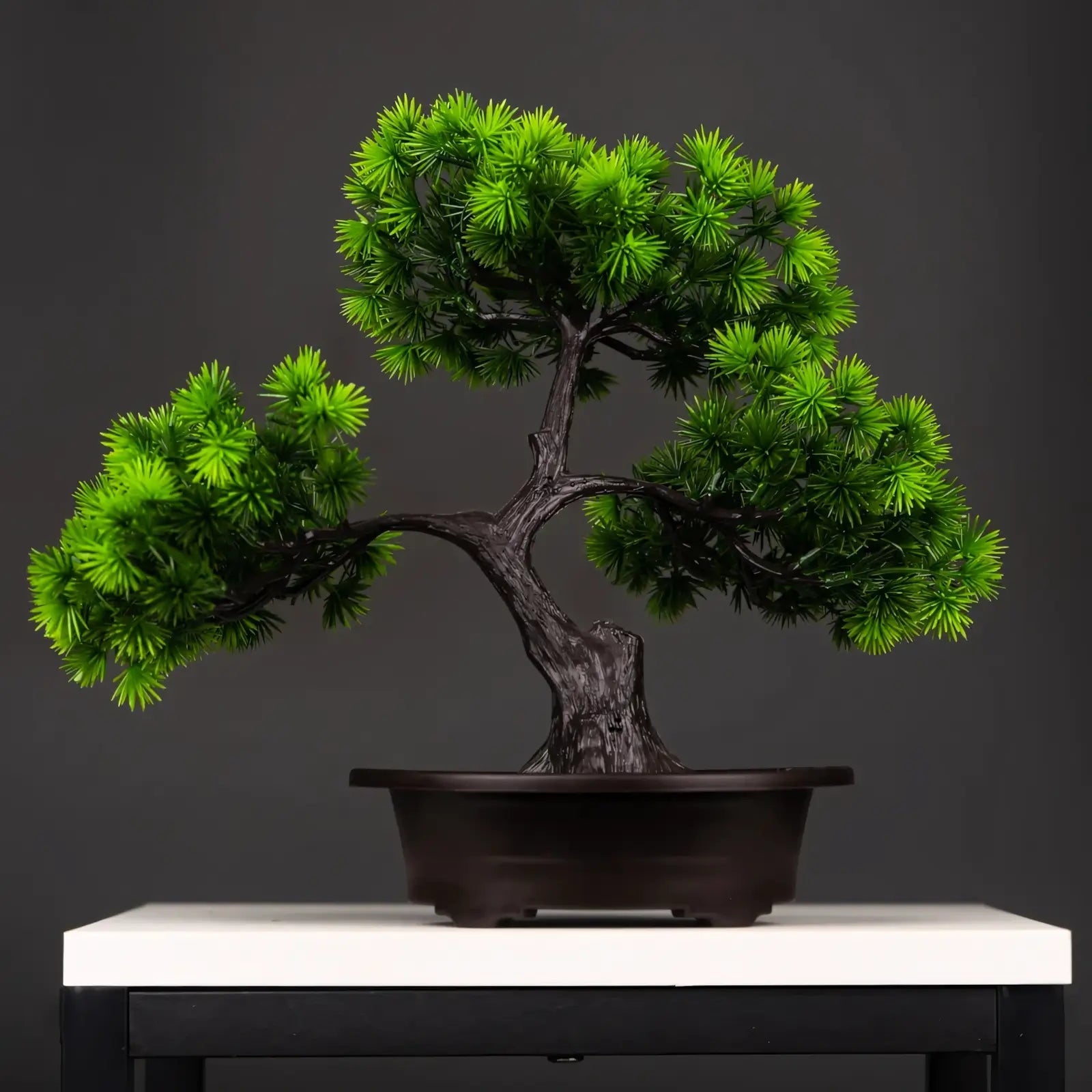 Bonsai Artificial Pinheiro Verde – Árvore Decorativa com Vaso Preto